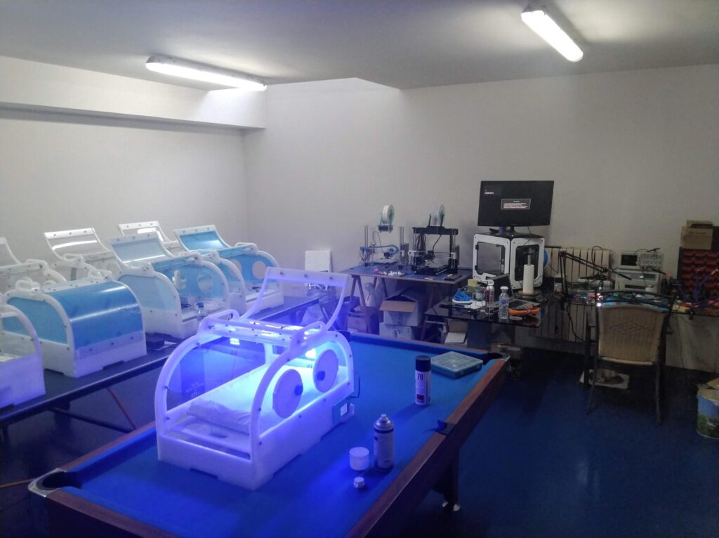 incubadoras en funcionamiento